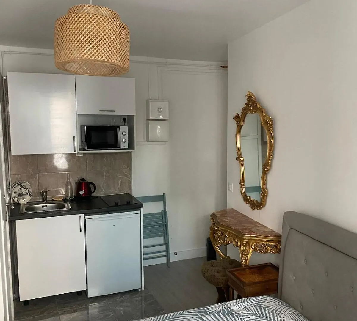 Studio Au Coeur De Montmartre Paris Apartment