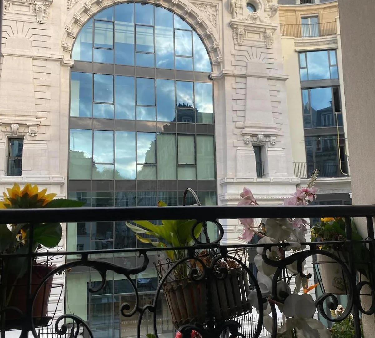 Appartamento Studio Au Coeur De Montmartre Parigi